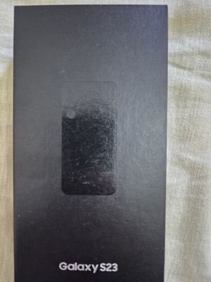 Продаётся Samsung galaxy s23 8/256