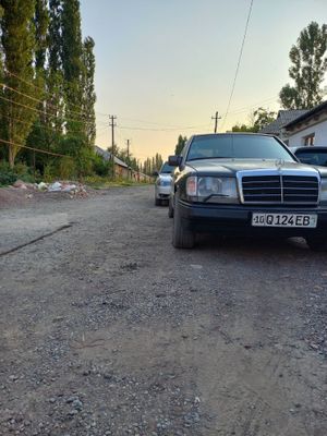 Mersedes Benz w124