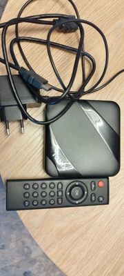 Продаю Tanix TX3 Max TV Box Amlogic S905W,б/у,в отличном состоянии