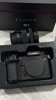 Lumix S1 panasonic