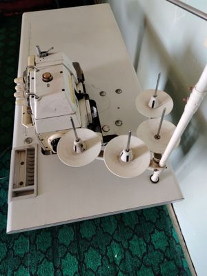 Tikuv mashinasi sotiladi 2.200.000 ozroq kami bor