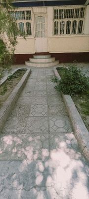 SROCHNA SHAHAR MARKAZIDAN 2XONALI 3 XONA QLNGAN UY