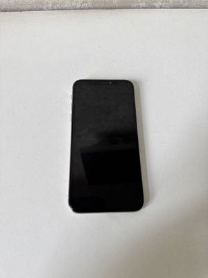 Продаётся iPhone X