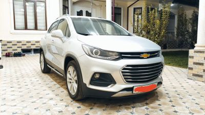 Tracker 1 2019 premier