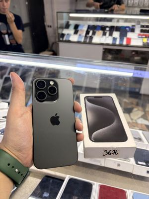 iPhone 15 Pro 256 gb black ideal