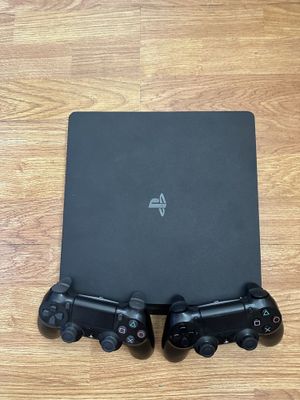 Playstation 4 Slim+ uyinlar