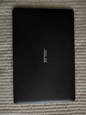 ASUS Vivobook X540MAR.