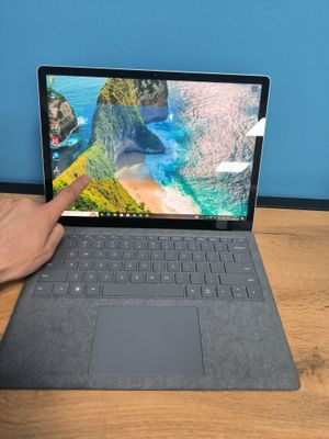 Microsoft Surface Laptop 4 Core i7-1165G7