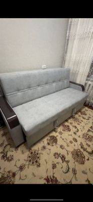 Divan spalni boladi
