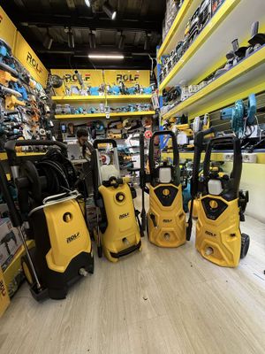 Rolf karcher yana keldi