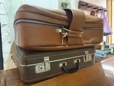 Старинные чемоданы