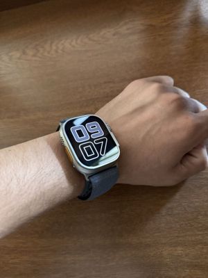 Apple watch Ultra 2 Titan корпус 555$ ideal yangi