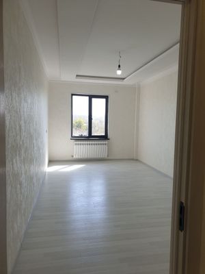 2 хонали квартира ижарага берилади(янги ремонтдан чикган новостройка)