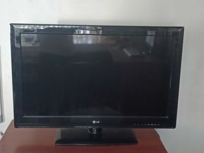 Продается LG 32LS3400( не смарт)
