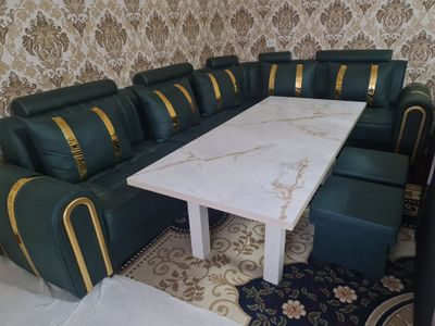 Продаётся мягкий уголок