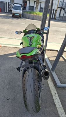 Mototsikl Sotiladi Kawasaki zx10r