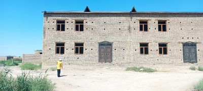 Brullerda xovli joy sotiladi
