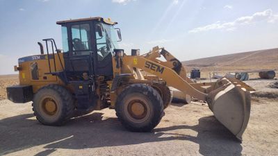 SEM погрузчик сотилади ёки арендага берилади 1.8 кублик