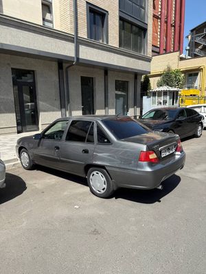 Nexia 2 1,6 dons