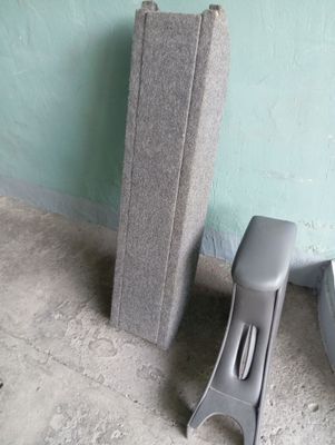 Продам полку для колонок и бар для Дамаса.