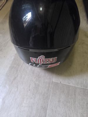 Продам мотошлем XL