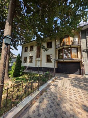 Октепа махалля евро дом 4.9соток 600кв.м 8комнат евро ремонт с мебелью
