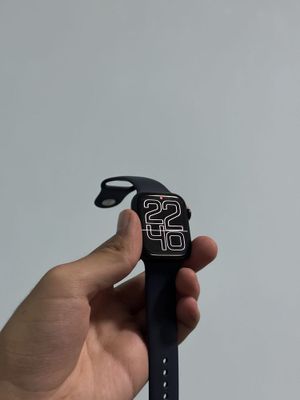 Продаю Apple Watch Series 8 45mm