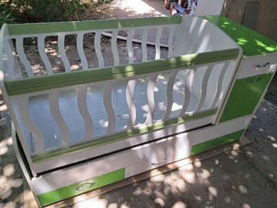 Продам детскую краватку
