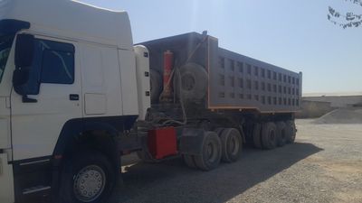 Самосвал полуприцеп ючанг 60 тн
