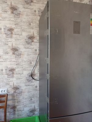 Холодильник Samsung