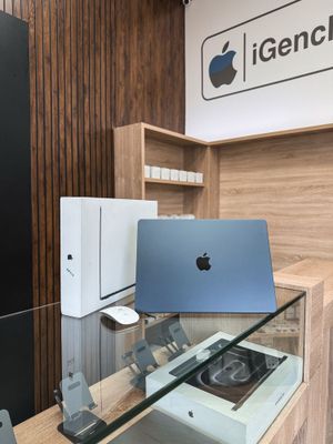MacBook Air M3 15inch 8/256GB 100% Full Box