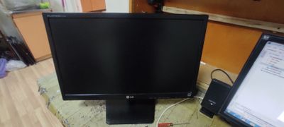 Monitor LG flatron e2242