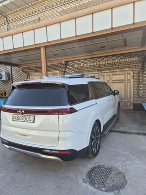 kia karnival 2023