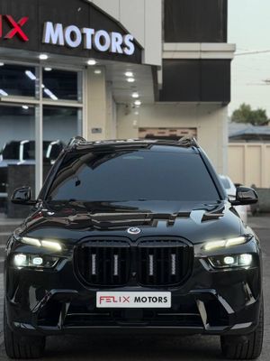 BMW X7 M50i (Restyling)