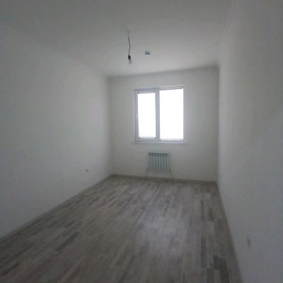 yashnabod olmos maxallada ijaraga kvartira bor