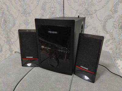 Компьютерная акустика Microlab M-700V 5.1 на запчасти или ремонт