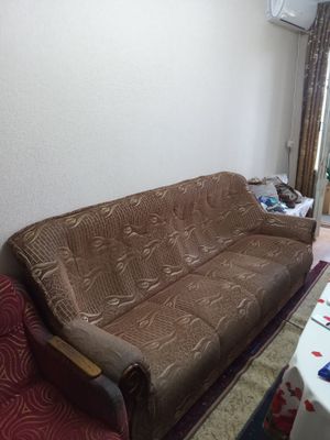 Диван отдам даром