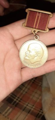 Medal sotiladi srochni