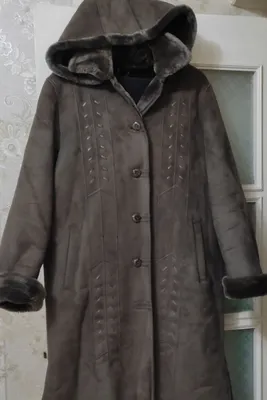 Дублёнка с капюшоном, очень теплая,качественная