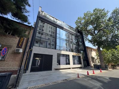 Глинка Гаи | 1550кв - Аренда Здания