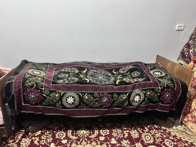 Железный кровать лар сотилади