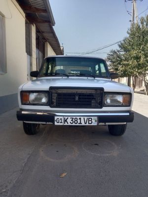 Vaz 2107 sotiladi xolati yaxshi
