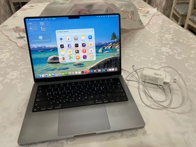 Macbook M1 pro 14 inch
