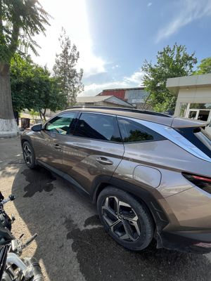 Продам Hyundai Tucson в идеальном состоянии