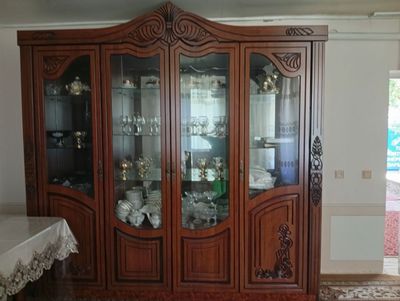 Мебел стенка мехмонхона учун