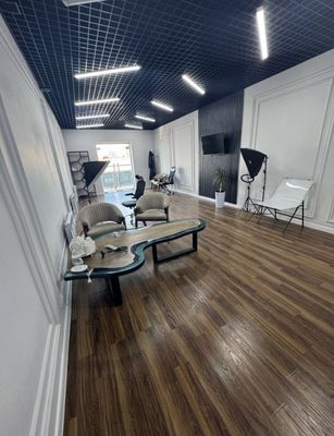 Офис под Фотостудию /Логисты На Учтепе