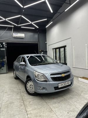 Chevrolet Cobalt, 1-pozitsiya 2013