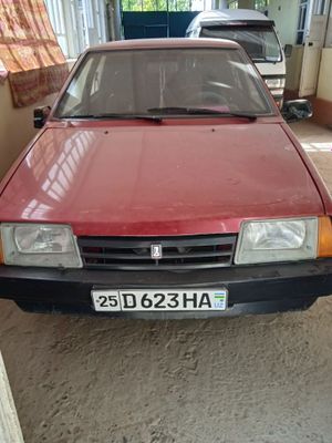 Vaz 21099 moshina hamma ishi qilingan. Harajati yo'q