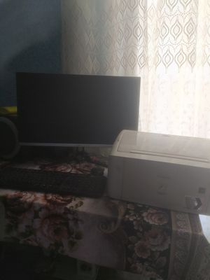 Monablock kompyuter sotilafi