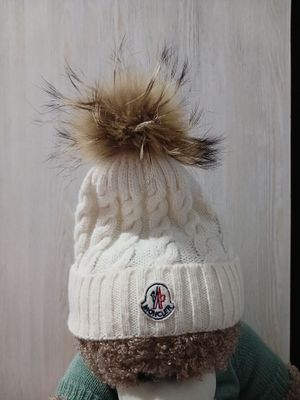 Турецкая шапка Moncler. Tureskiy shapka mocler